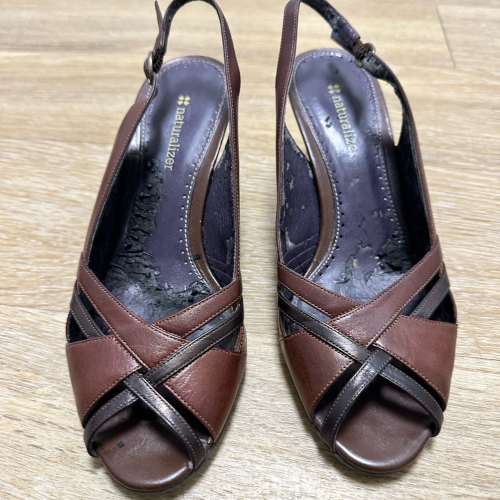 VTG Naturalizer Enrica Coffee Oxford Leather Crisscross Slingback Heels Size 7